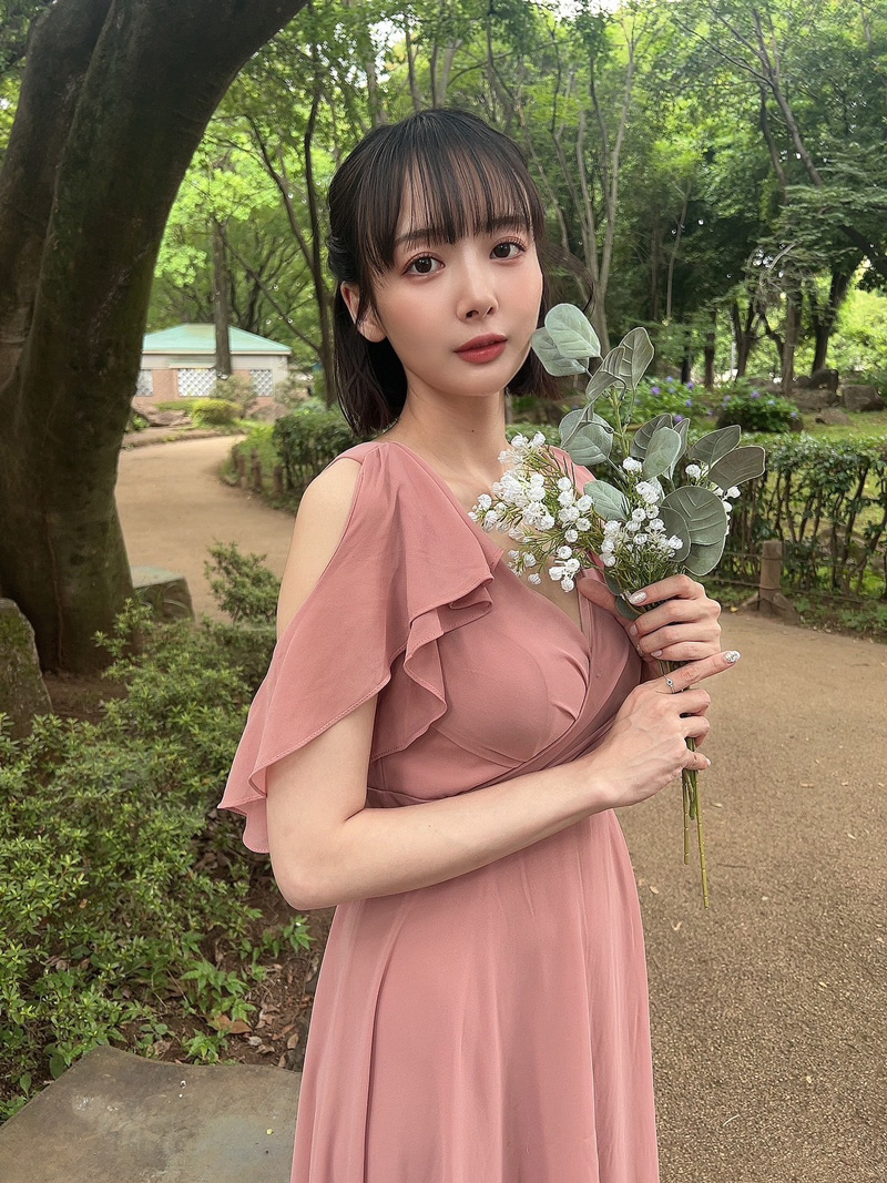 岡田紗佳 2023毎日王冠