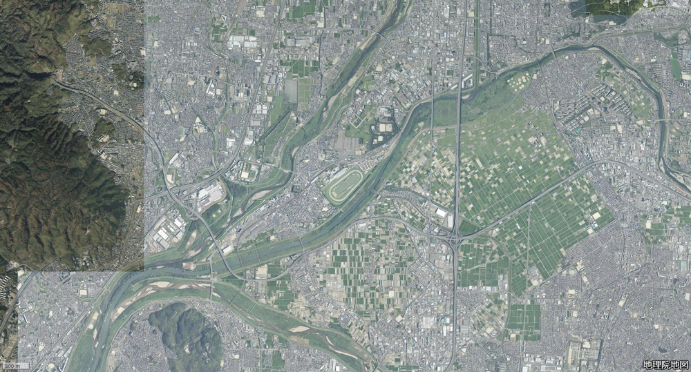 京都競馬場周辺の空中写真