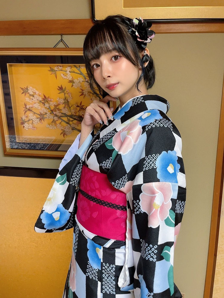 まむたん予想/役満ボディ岡田紗佳の“ウマく”楽しく！