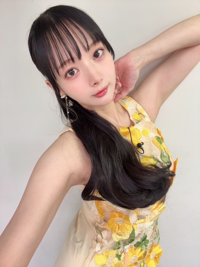 役満ボディ岡田紗佳の“ウマく”楽しく！