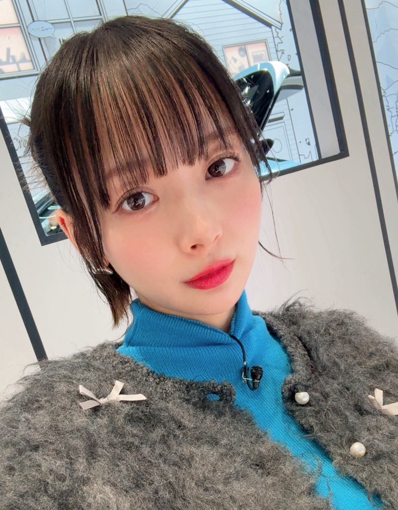 役満ボディ岡田紗佳の“ウマく”楽しく! 役満ボディ岡田紗佳の“ウマく”楽しく!