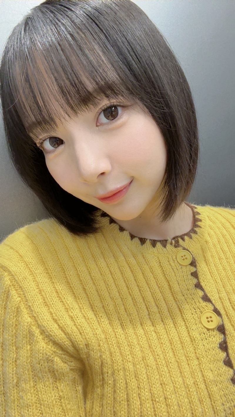 役満ボディ岡田紗佳の“ウマく”楽しく！