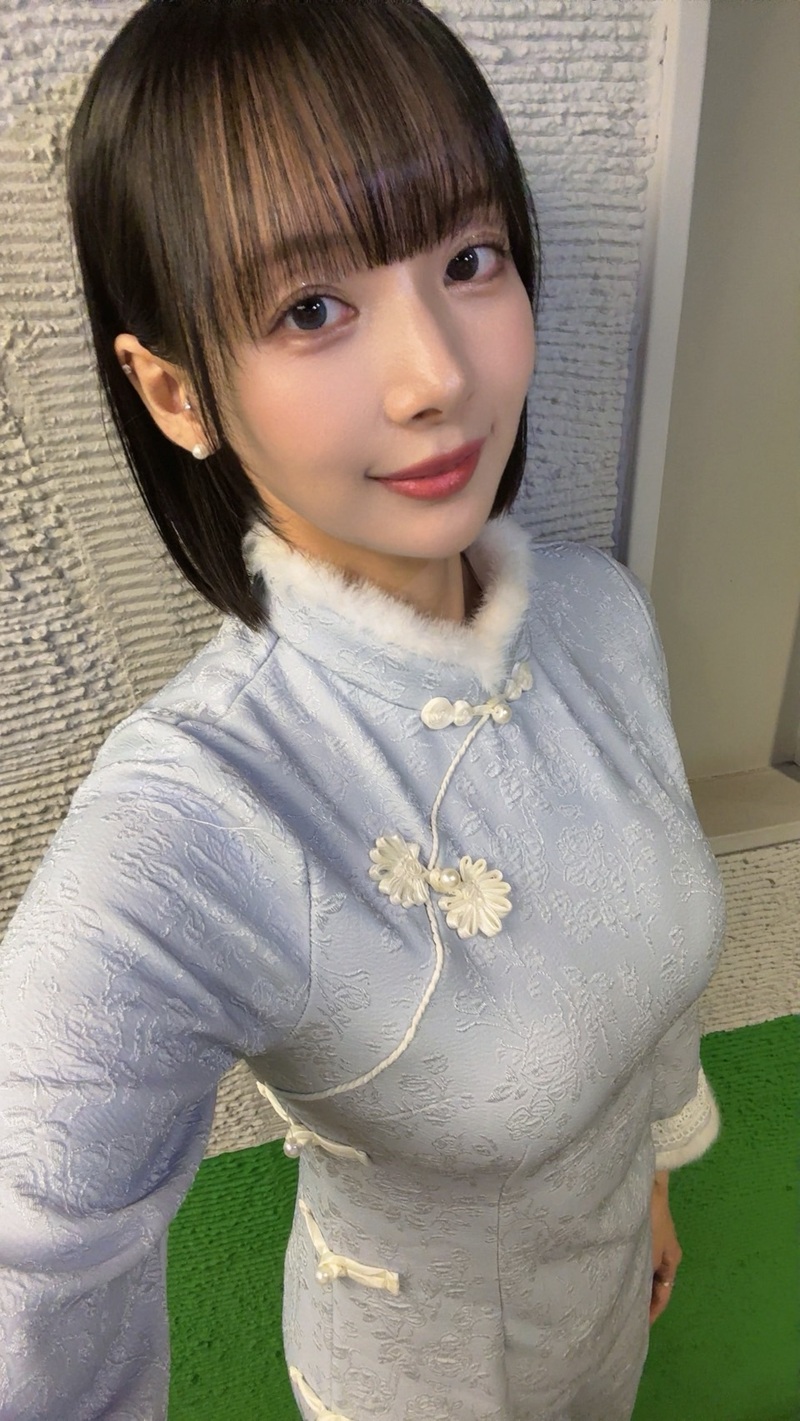 役満ボディ岡田紗佳の“ウマく”楽しく！