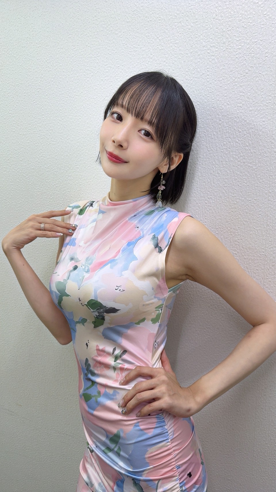 役満ボディ岡田紗佳の“ウマく”楽しく! 役満ボディ岡田紗佳の“ウマく”楽しく!