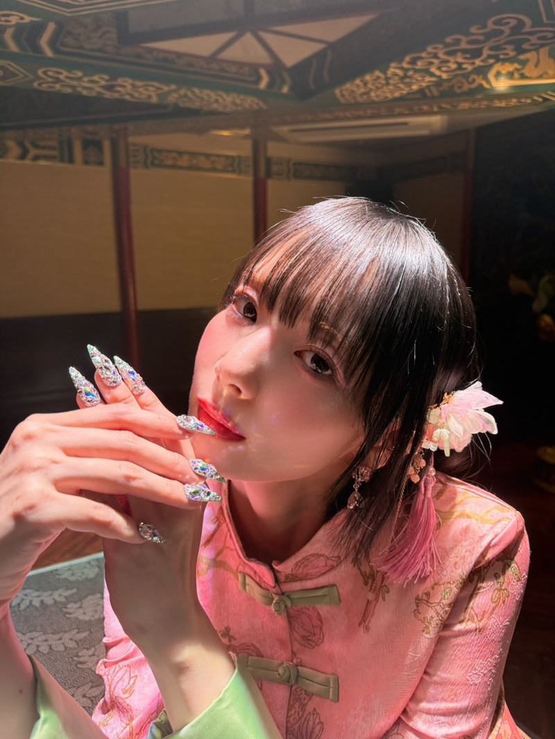 役満ボディ岡田紗佳の“ウマく”楽しく! 役満ボディ岡田紗佳の“ウマく”楽しく!