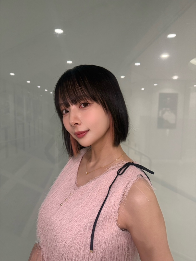 役満ボディ岡田紗佳の“ウマく”楽しく！
